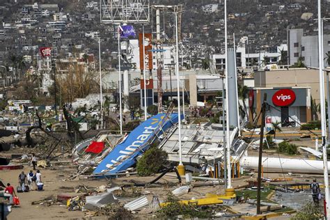 Acapulco residents are fending for themselves in absence of aid